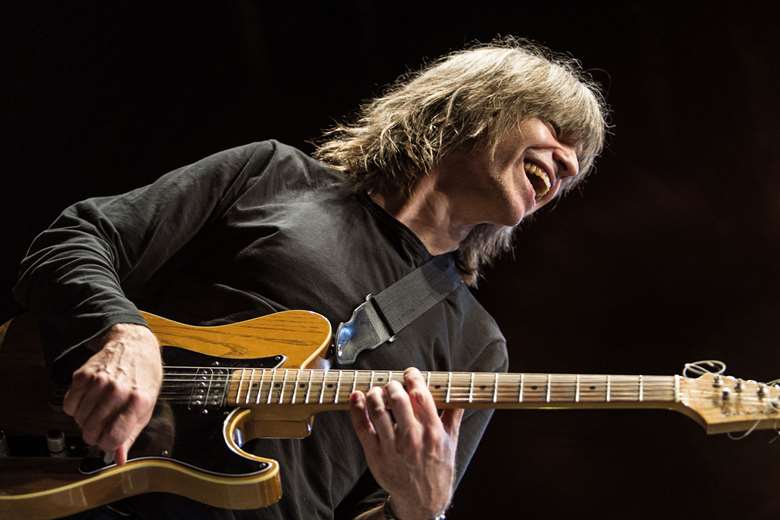 Mike Stern (Photo: Tim Dickeson)