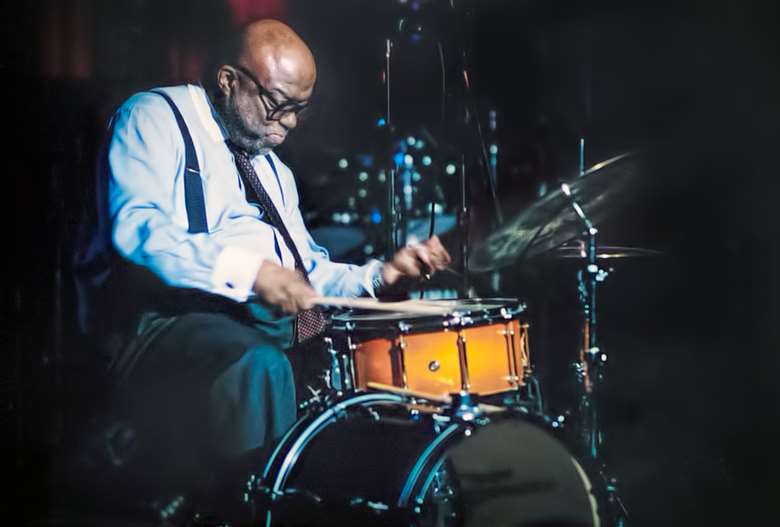 Stanley Crouch at BB King's NYC 2004 - Photo by Michael Jackson