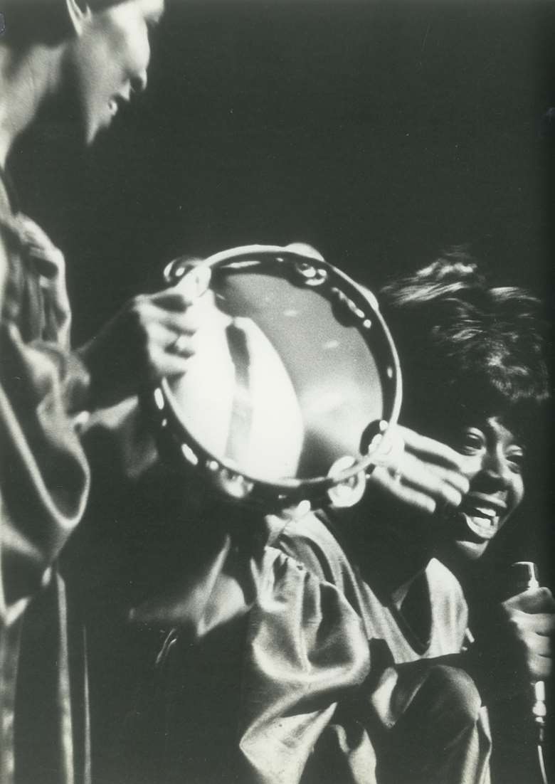 Inez Andrews and Elaine Davis at Fairfield Hall, Croydon, February 1965