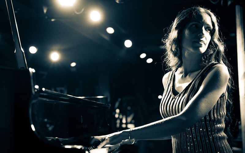 zoe rahman