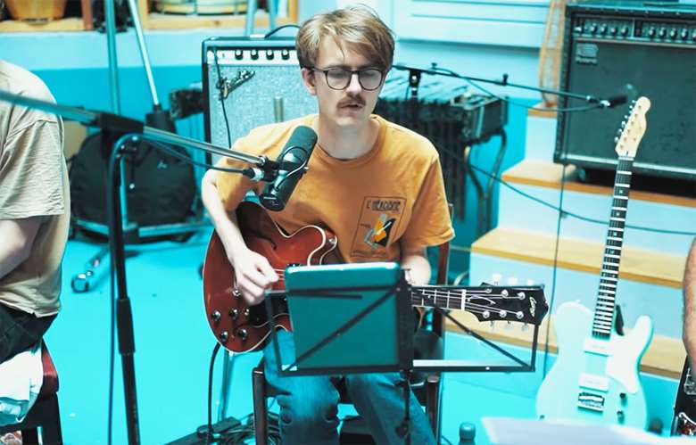 Guitarist Billy Marrows releases new single ‘A Grande Família’ for Childhood Cancer Awareness Month