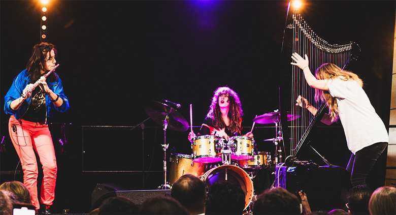 Nout fire up the Zenith Award showcase - Photos (c) Clara Lafuente & Claudia Goletto