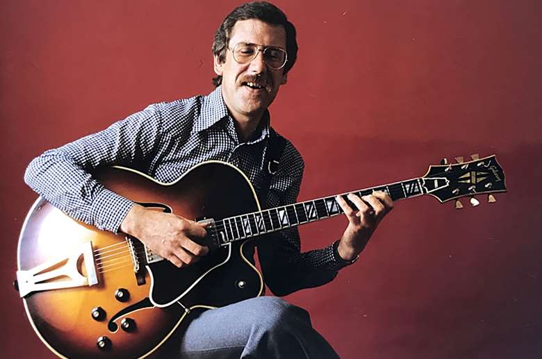 Irish guitar great Louis Stewart