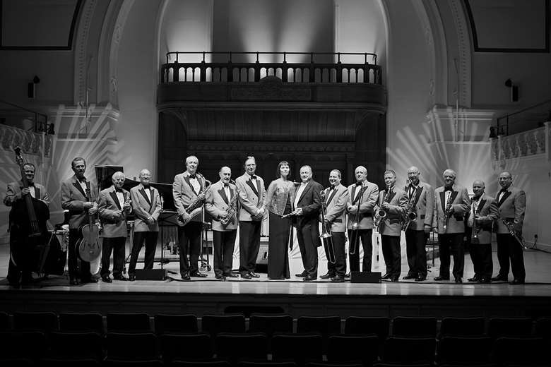 Pete Long and the Good Men line up at Cadogan Hall, West London