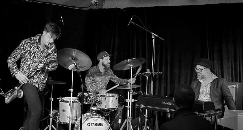 MKST live on stage in Barnes