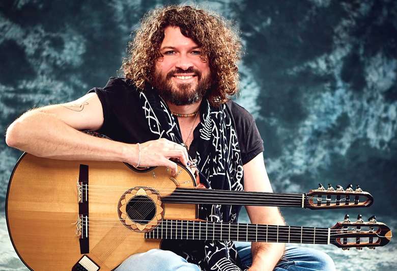 Guitarist Max Clouth