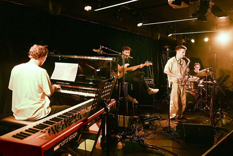 Paul Scheugenpflug and band – Photo: Gerhard Richter